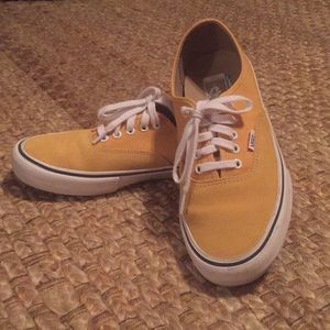 Vans pro series ultra Cush in yellow